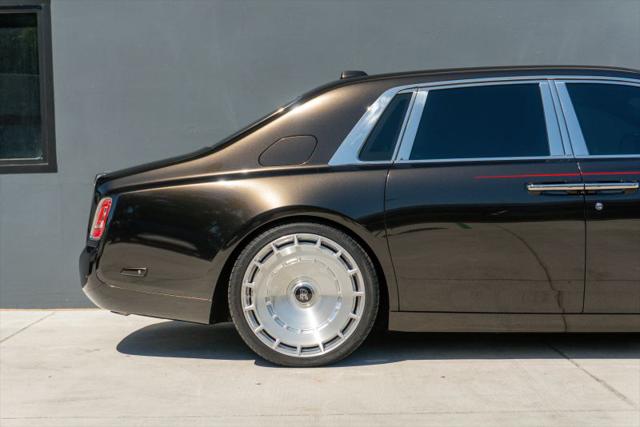 2021 Rolls-Royce Phantom Base