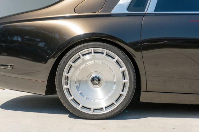 2021 Rolls-Royce Phantom Base