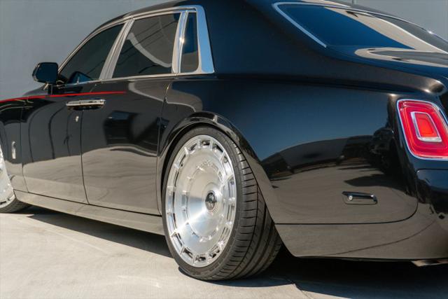 2021 Rolls-Royce Phantom Base