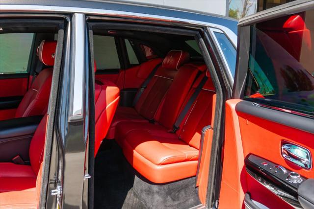 2021 Rolls-Royce Phantom Base
