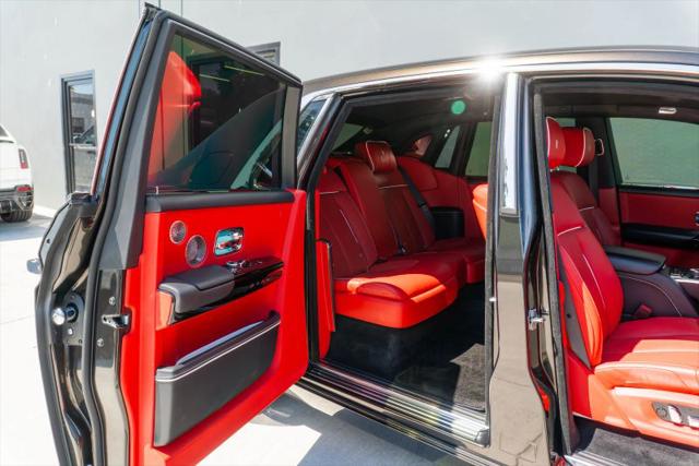 2021 Rolls-Royce Phantom Base