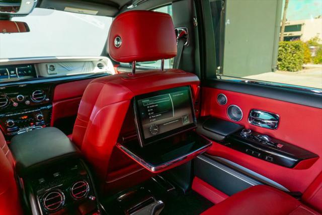 2021 Rolls-Royce Phantom Base