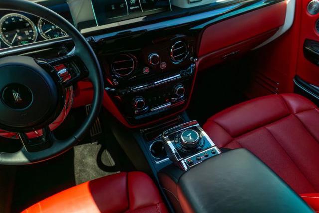 2021 Rolls-Royce Phantom Base