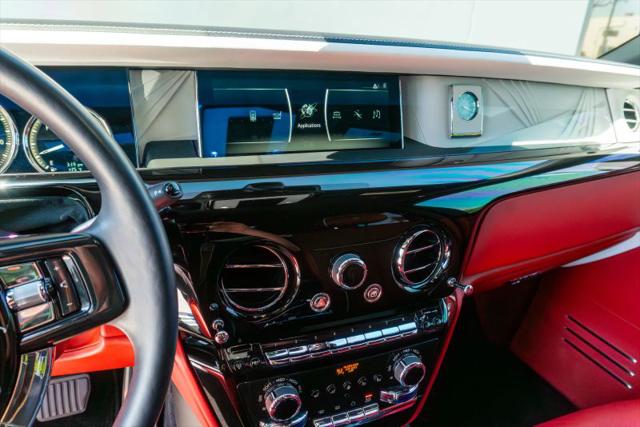 2021 Rolls-Royce Phantom Base