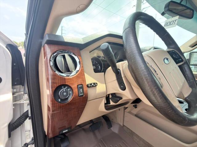2015 Ford F-350 LARIAT