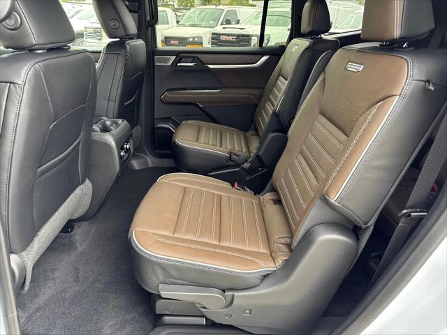 2026 GMC Acadia Denali Ultimate AWD