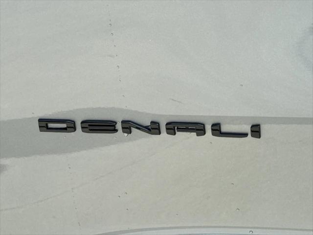 2026 GMC Acadia Denali Ultimate AWD
