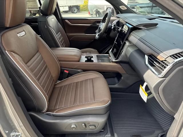 2026 GMC Acadia Denali Ultimate AWD