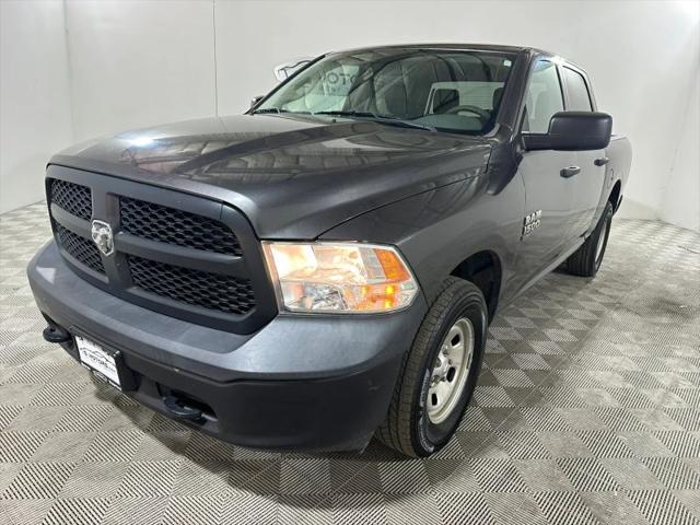 2019 Ram 1500 Classic Tradesman Crew Cab 4x4 57 Box for sale in Waterford Works, NJ