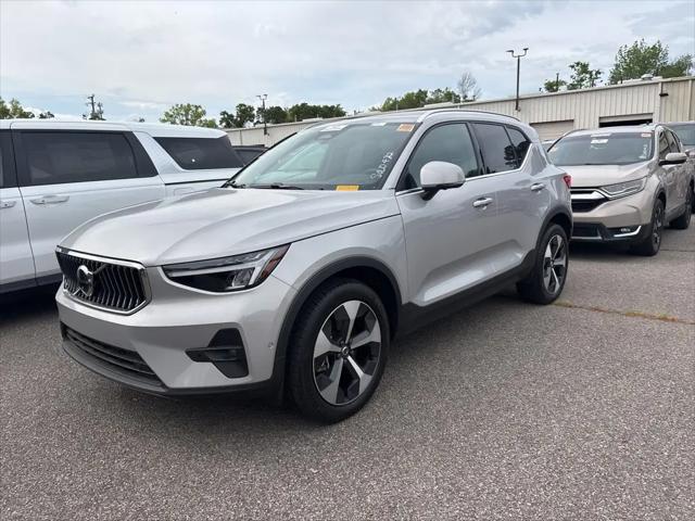 2025 Volvo XC40 B5 Plus Bright Theme for sale in Chesapeake, VA