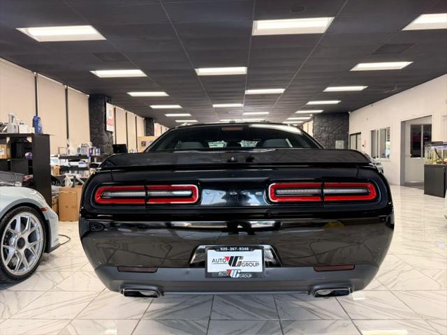 2018 Dodge Challenger SXT