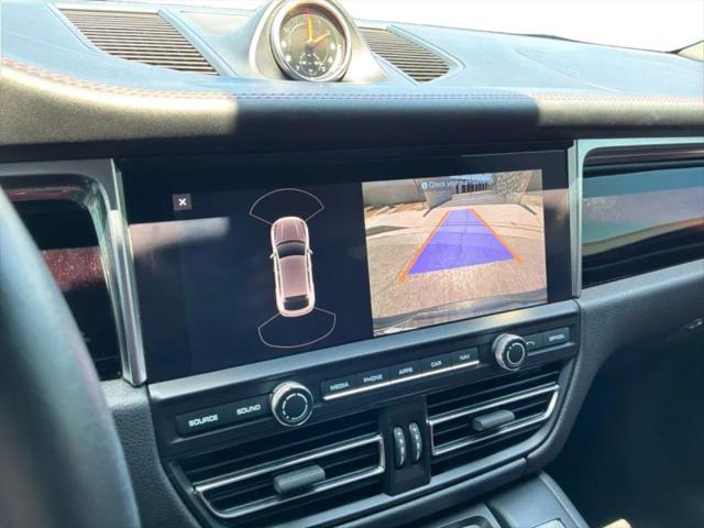 2019 Porsche Macan Base
