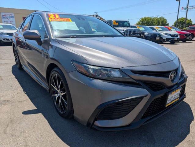 2021 Toyota Camry SE for sale in Oakdale, CA