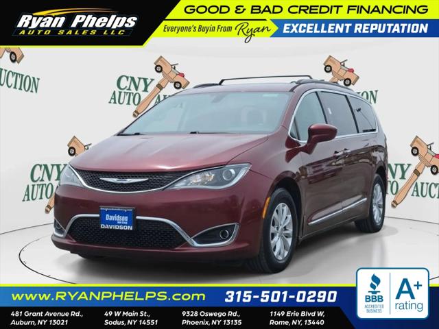 2017 Chrysler Pacifica Touring-L for sale in Phoenix, NY