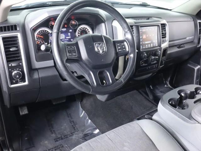 2017 Ram 1500 Big Horn Crew Cab 4x4 6'4" Box