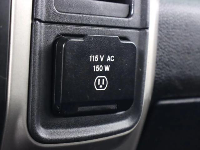 2017 Ram 1500 Big Horn Crew Cab 4x4 6'4" Box
