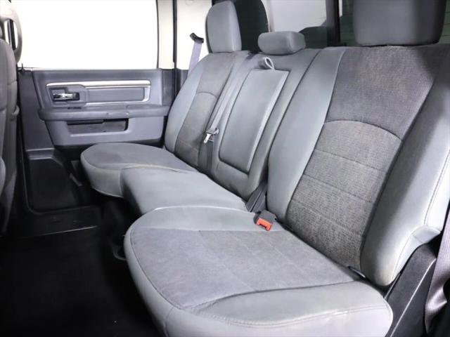 2017 Ram 1500 Big Horn Crew Cab 4x4 6'4" Box