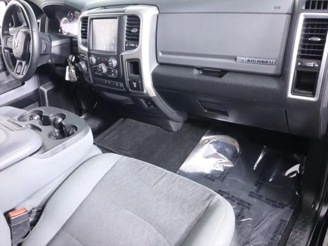 2017 Ram 1500 Big Horn Crew Cab 4x4 6'4" Box