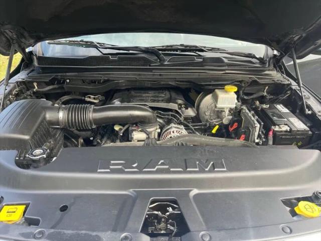 2019 Ram 1500 Laramie Crew Cab 4x4 5'7" Box