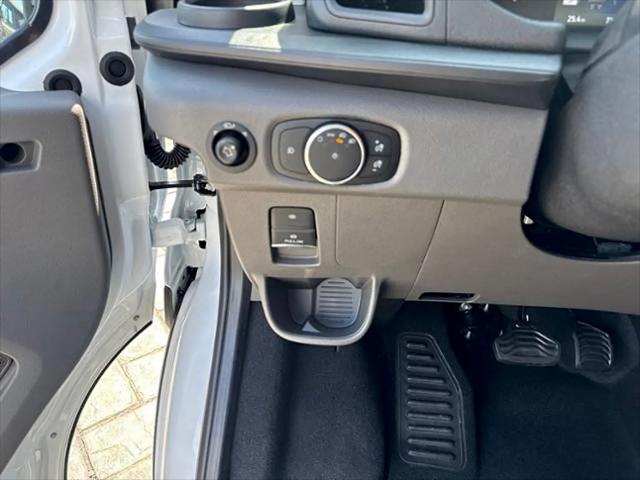 2026 Ford Transit-350 Passenger Van XLT