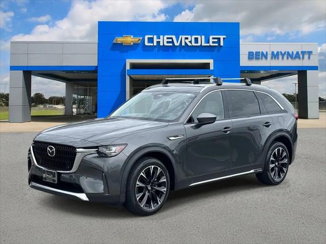 2024 Mazda X-90 Premium