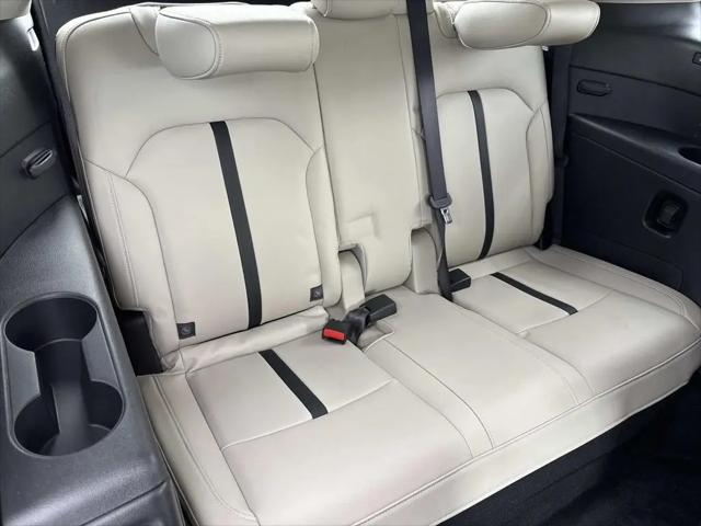 2024 Mazda X-90 Premium