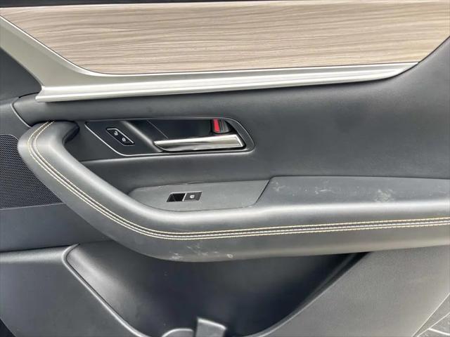 2024 Mazda X-90 Premium