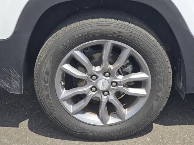 2024 GMC Terrain FWD SLT