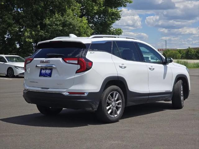 2024 GMC Terrain FWD SLT