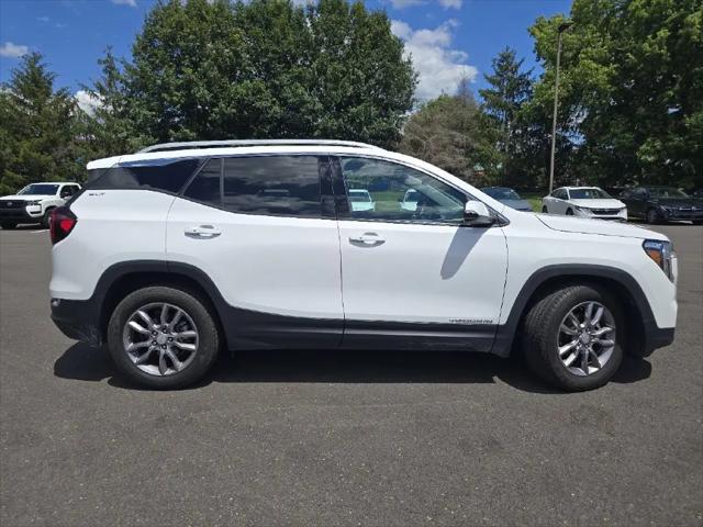 2024 GMC Terrain FWD SLT