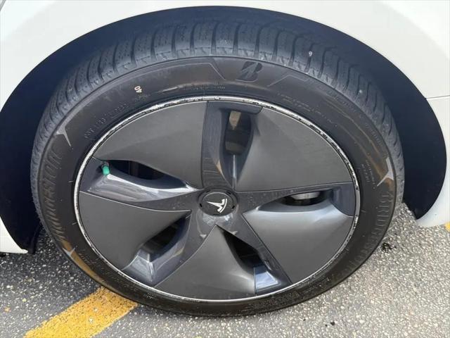 2020 Tesla Model 3 Standard Range Rear-Wheel Drive