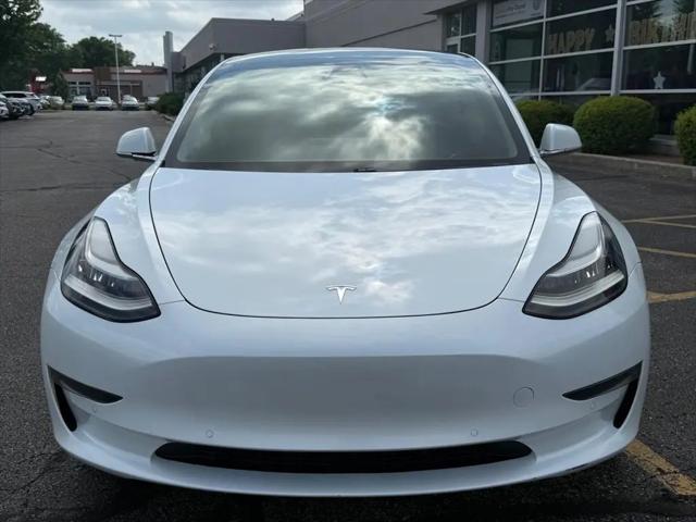 2020 Tesla Model 3 Standard Range Rear-Wheel Drive