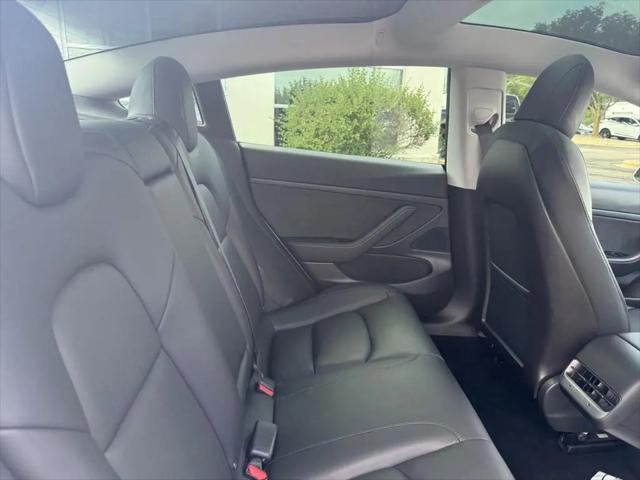 2020 Tesla Model 3 Standard Range Rear-Wheel Drive