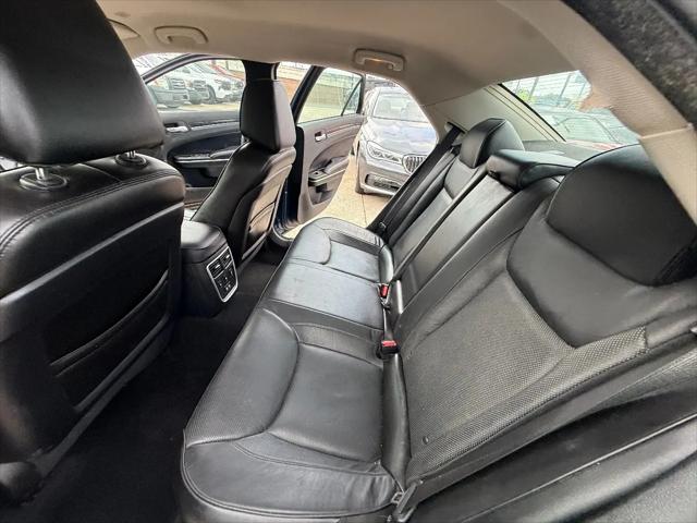 2021 Chrysler 300 Touring L