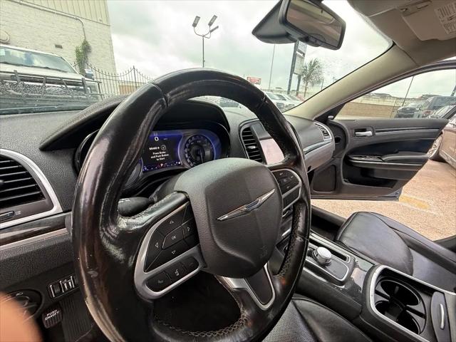 2021 Chrysler 300 Touring L