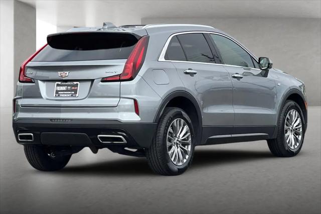 2024 Cadillac XT4 FWD Premium Luxury
