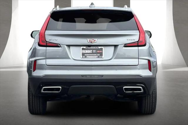 2024 Cadillac XT4 FWD Premium Luxury