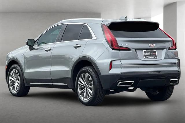 2024 Cadillac XT4 FWD Premium Luxury
