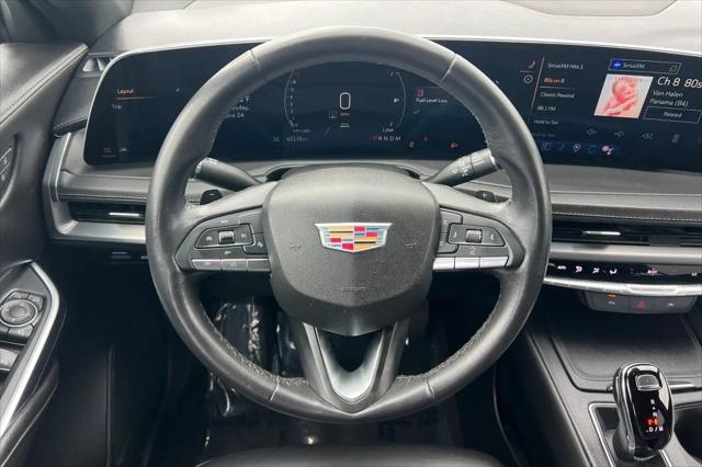 2024 Cadillac XT4 FWD Premium Luxury