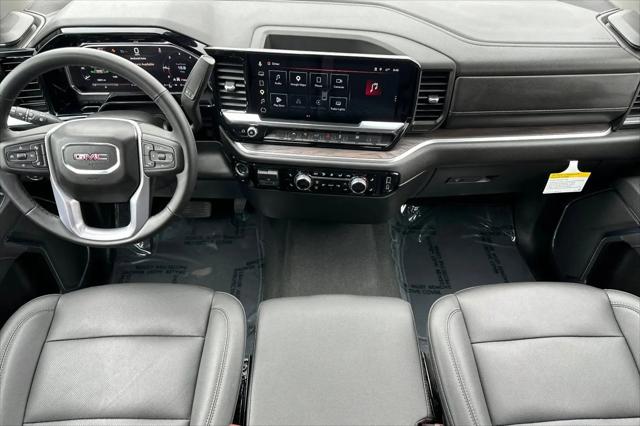2026 GMC Sierra 1500 Crew Cab, Short Bed, SLT, 4WD