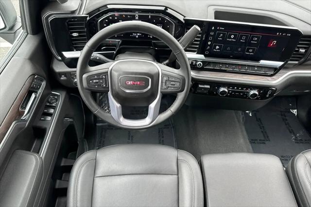 2026 GMC Sierra 1500 Crew Cab, Short Bed, SLT, 4WD