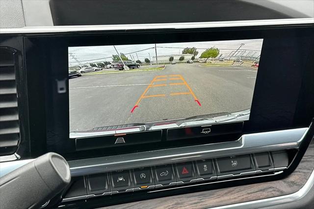 2026 GMC Sierra 1500 Crew Cab, Short Bed, SLT, 4WD