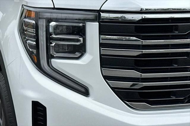 2026 GMC Sierra 1500 Crew Cab, Short Bed, SLT, 4WD