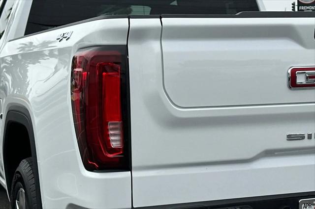 2026 GMC Sierra 1500 Crew Cab, Short Bed, SLT, 4WD