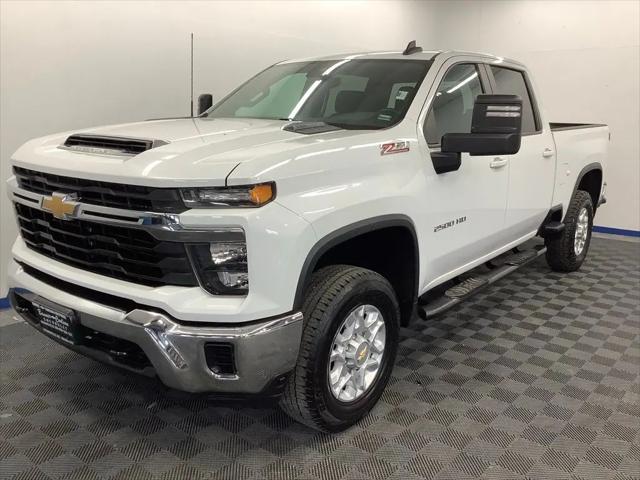 2024 Chevrolet Silverado 2500HD 4WD Crew Cab Standard Bed LT for sale in Higginsville, MO