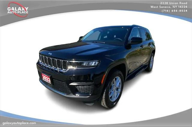 2023 Jeep Grand Cherokee Laredo 4x4 for sale in West Seneca, NY