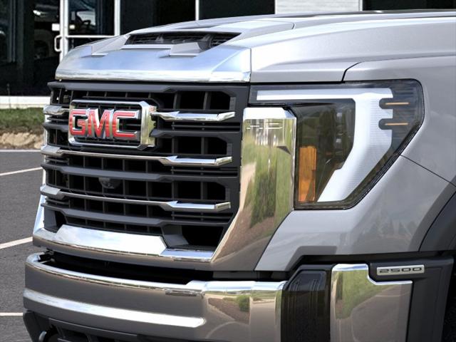 2026 GMC Sierra 2500HD Crew Cab, Standard Bed, SLT, 4WD