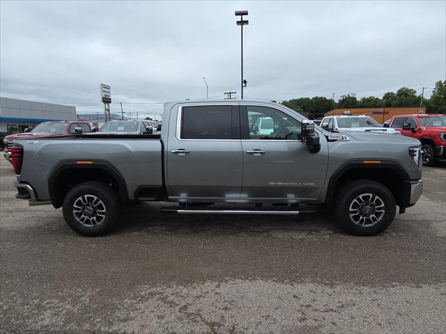 2026 GMC Sierra 2500HD Crew Cab, Standard Bed, SLT, 4WD