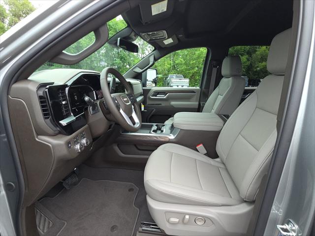 2026 GMC Sierra 2500HD Crew Cab, Standard Bed, SLT, 4WD