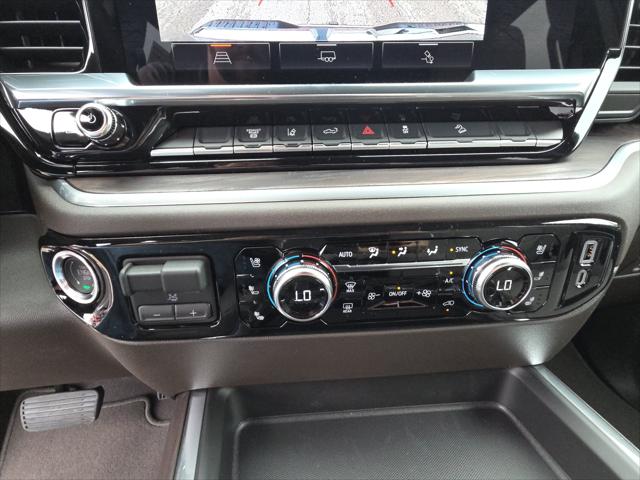 2026 GMC Sierra 2500HD Crew Cab, Standard Bed, SLT, 4WD